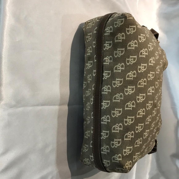 Dooney & Bourke - Picture 5 of 12